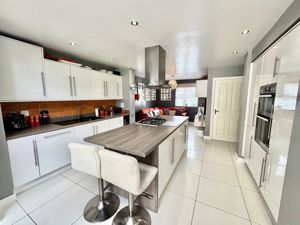 Photo 12- click for photo gallery